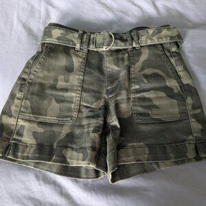 White House Black Market Camouflage 5" Shorts